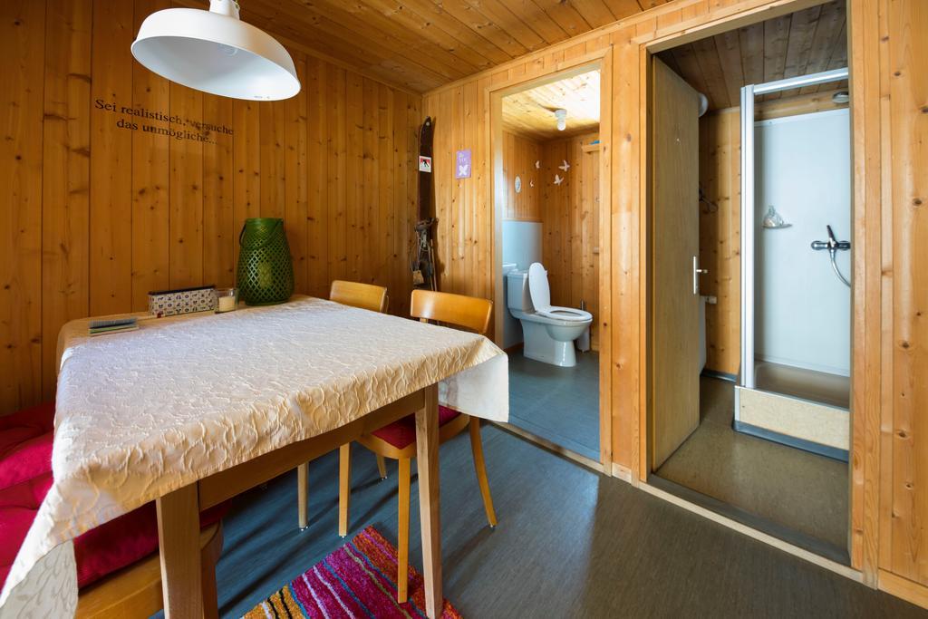 Gaestehaus Alpina In Fanas Екстериор снимка