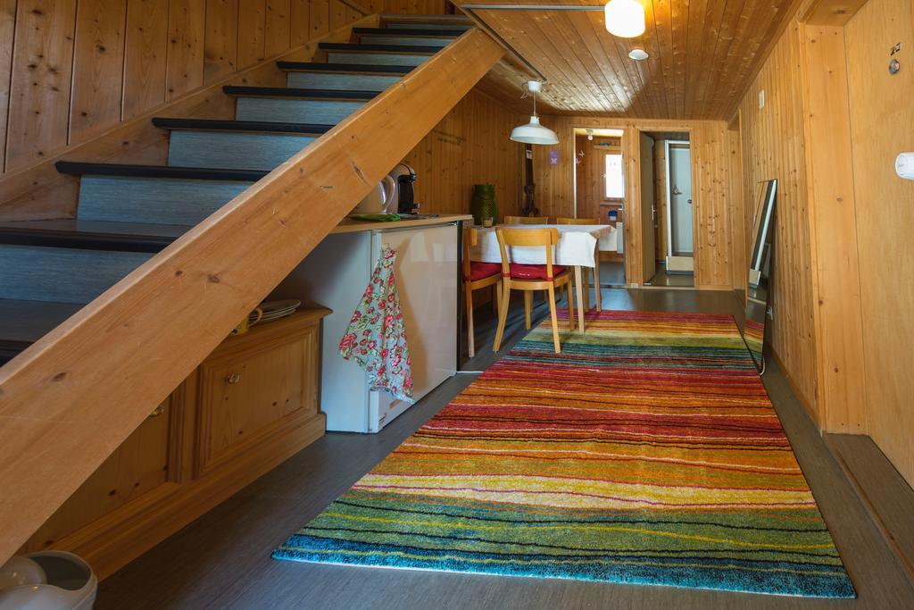 Gaestehaus Alpina In Fanas Екстериор снимка