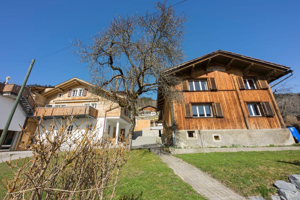 Gaestehaus Alpina In Fanas Екстериор снимка