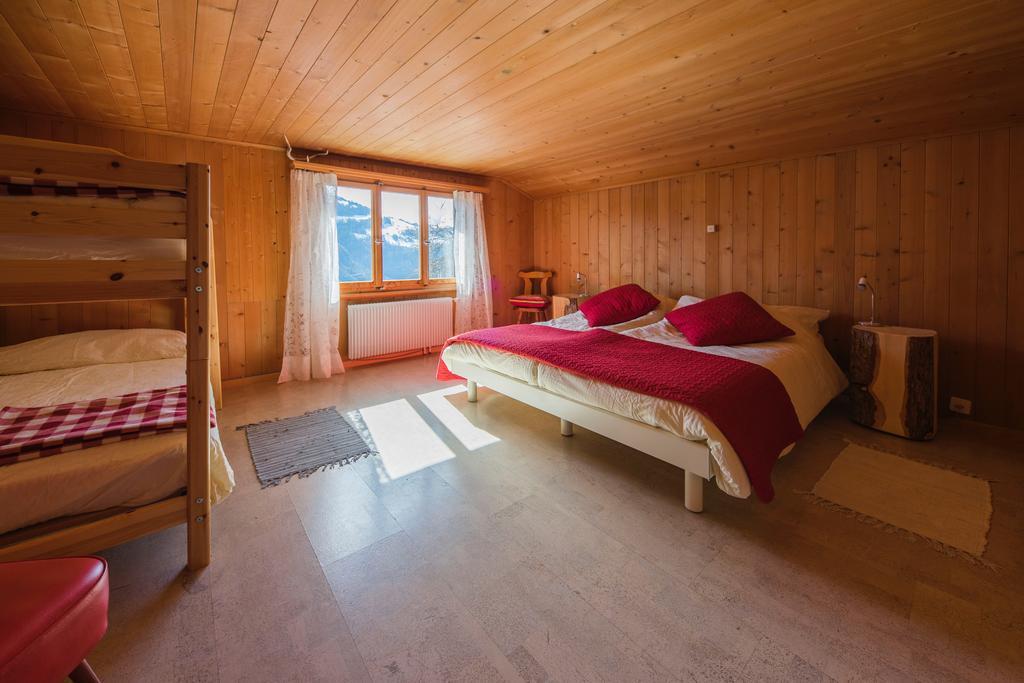 Gaestehaus Alpina In Fanas Екстериор снимка